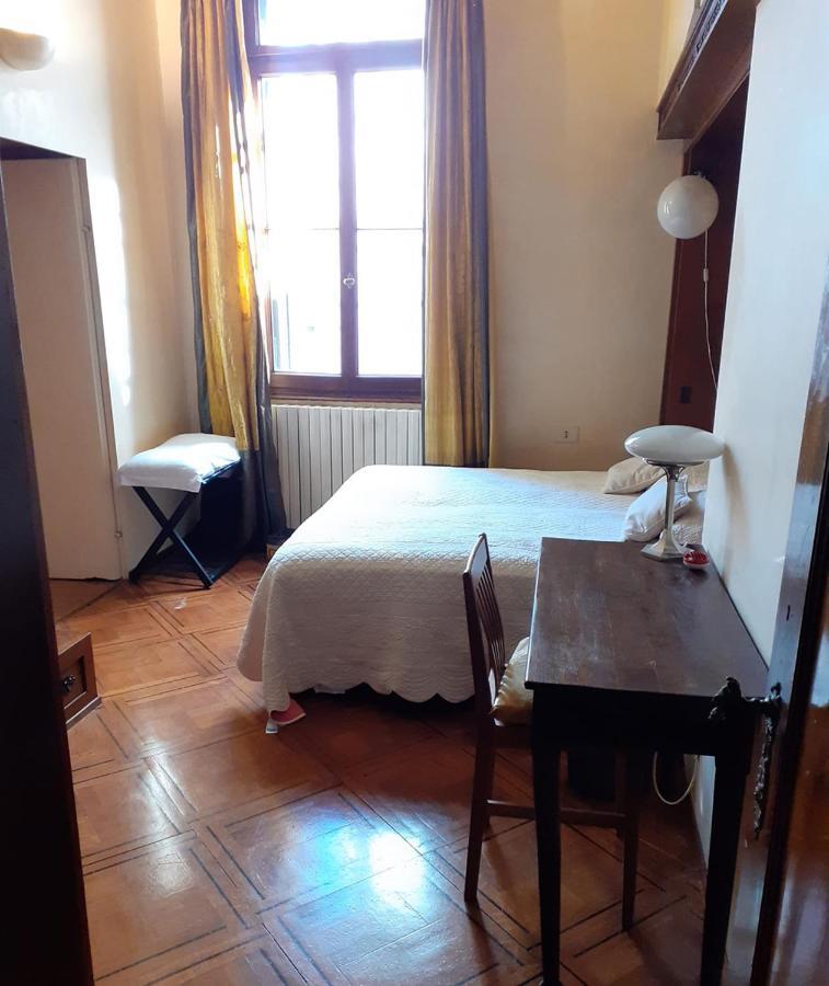 Luxury Apartment On The Grand Canal Velence Kültér fotó